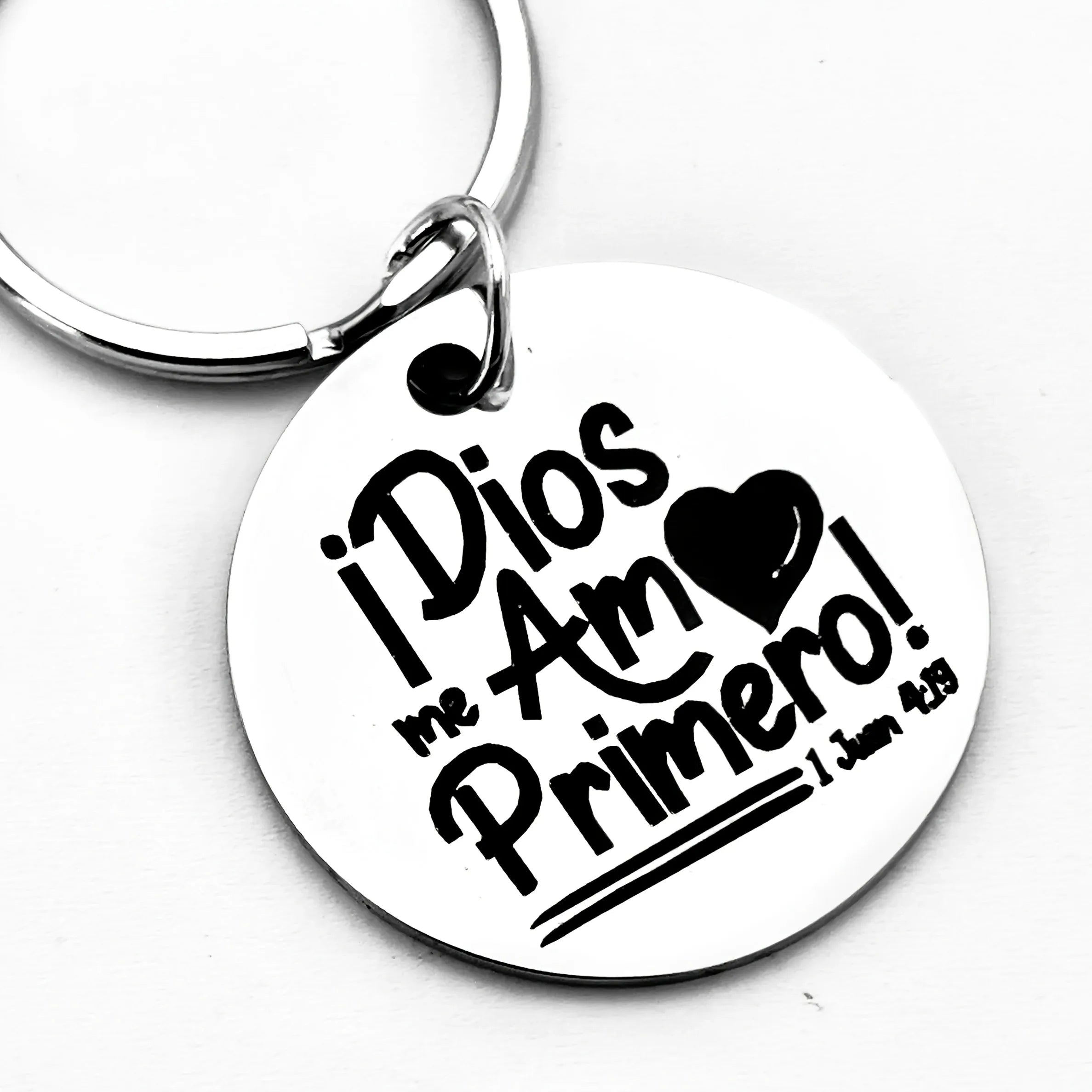 1 Pc Motivational Keychain – “¡Dios Me Amó Primero!” Christian Gift for Spanish Speakers - Image 3