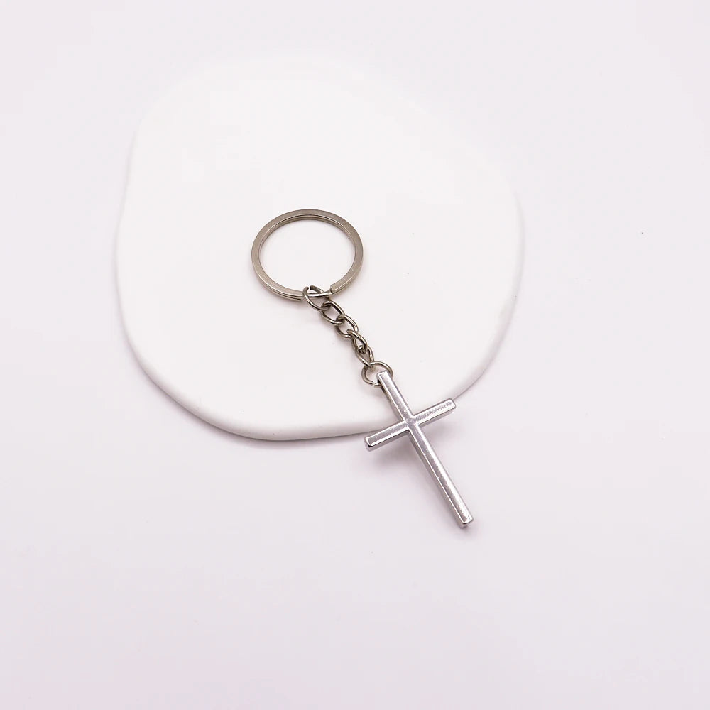 Couple Cross Keychain – Simple Metal Pendant for Bags, Cars & Gifts - Image 4